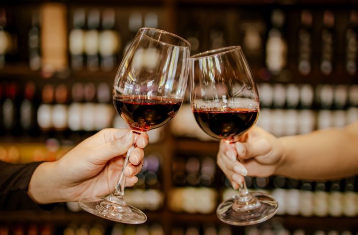 wine-cheers